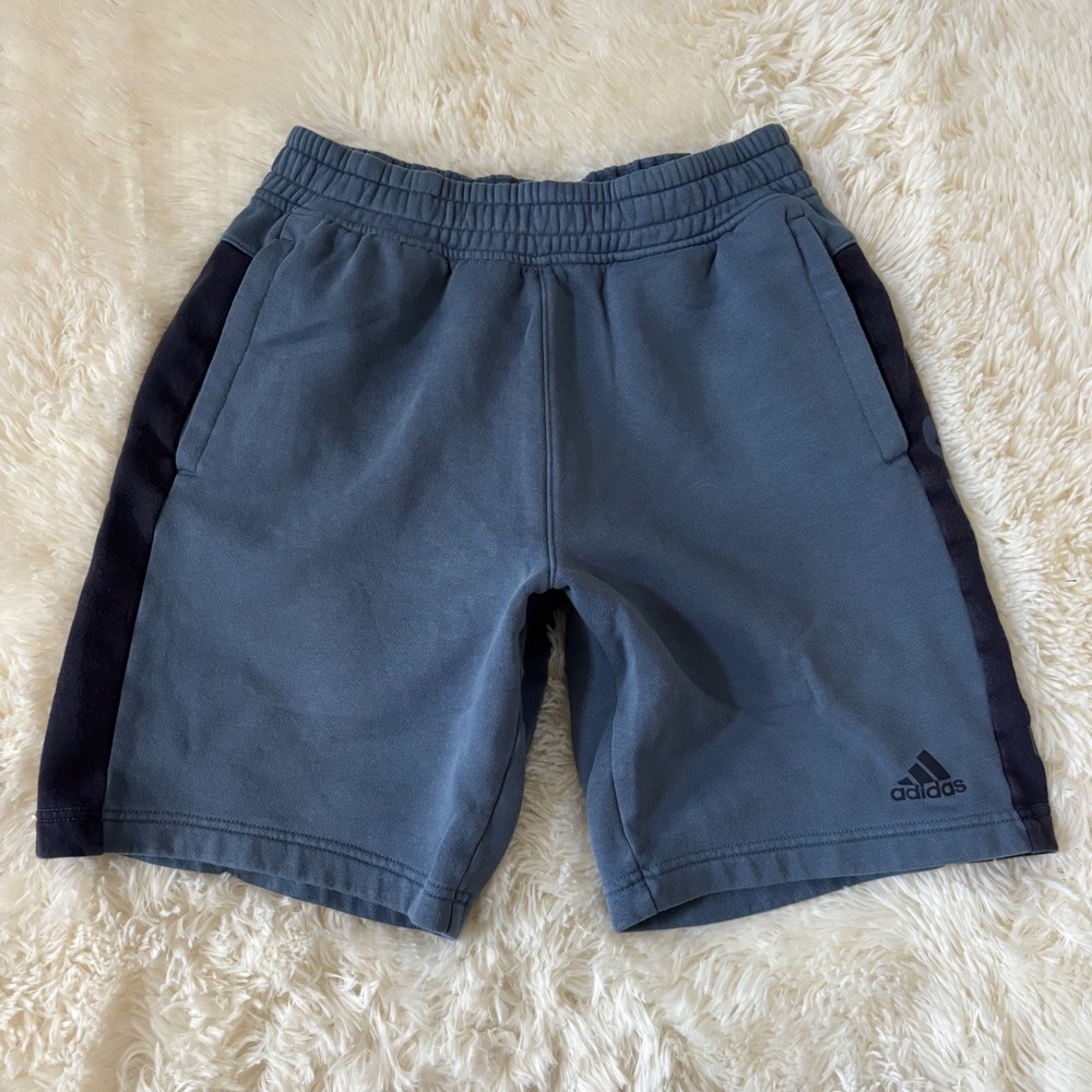 Adidas Mens Blue Black Fleece Athletic Shorts Size Small Side Stripe Pockets
